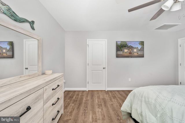 127 3RD ST, Colonial Beach, VA 22443