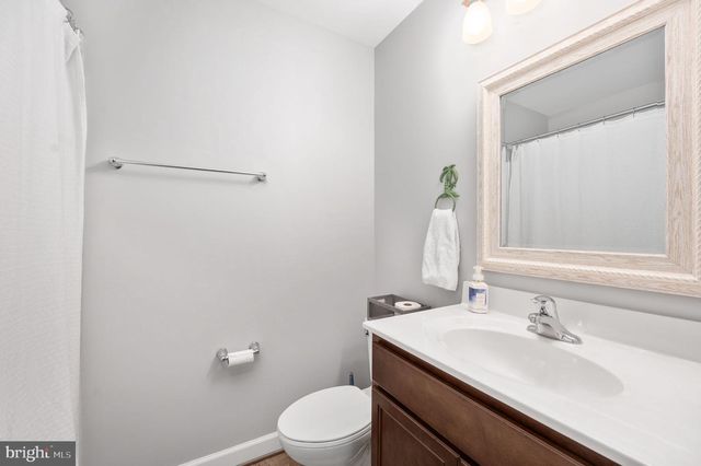 127 3RD ST, Colonial Beach, VA 22443