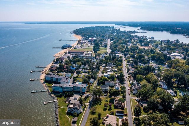 127 3RD ST, Colonial Beach, VA 22443
