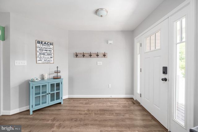 127 3RD ST, Colonial Beach, VA 22443