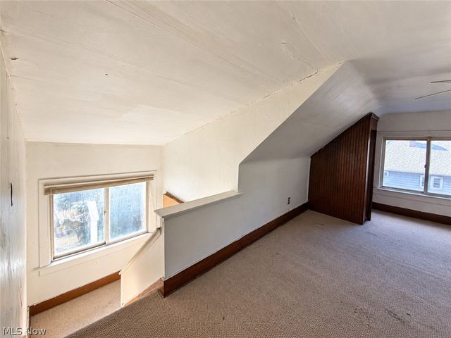 238 Para Avenue, Akron, OH 44305