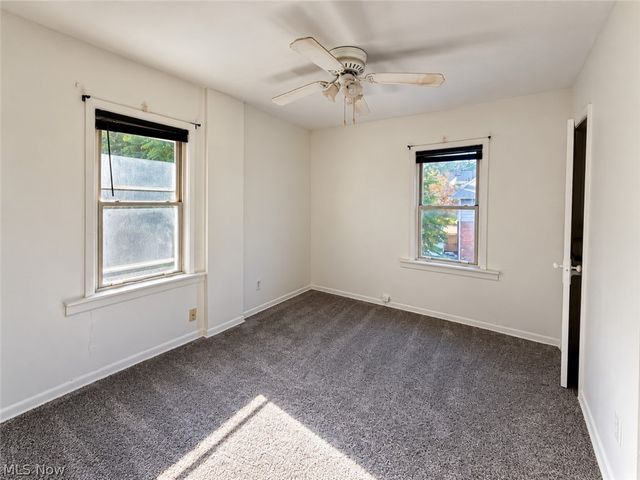 238 Para Avenue, Akron, OH 44305
