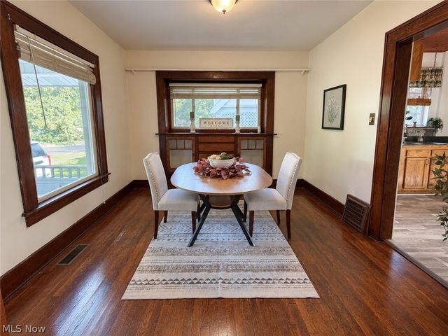 238 Para Avenue, Akron, OH 44305