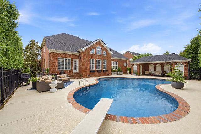 924 Belden Way, Nashville, TN 37221