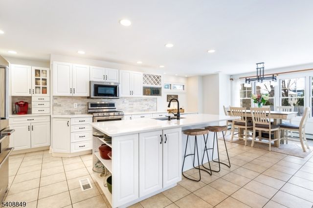 629 Forest Ave, Westfield Town, NJ 07090