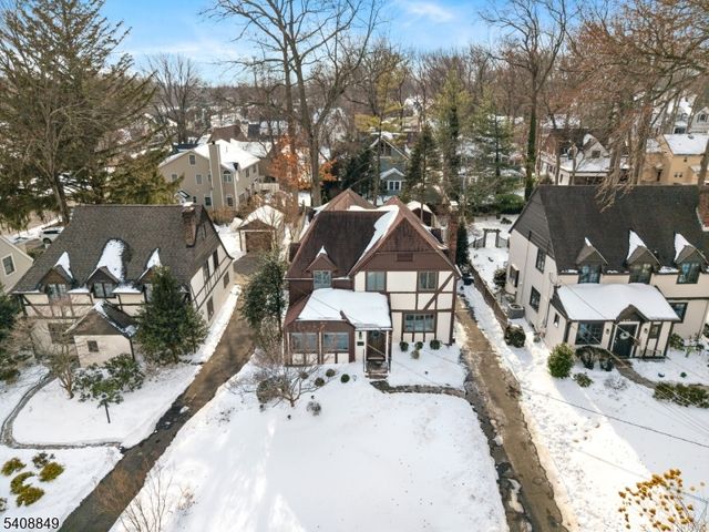 629 Forest Ave, Westfield Town, NJ 07090