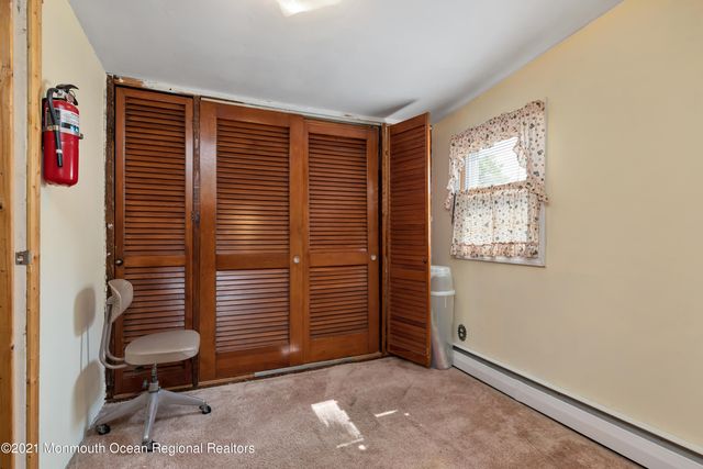 39 Lincoln Court, Keansburg, NJ 07734