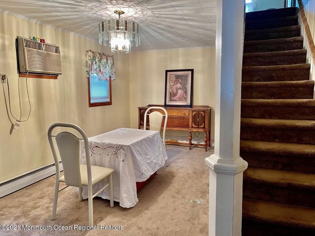 39 Lincoln Court, Keansburg, NJ 07734