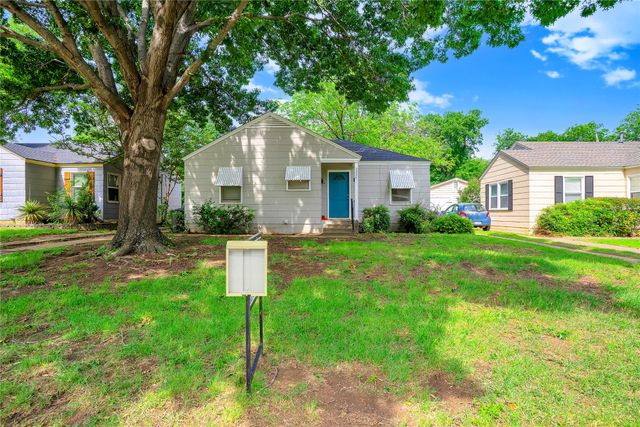 3224 Sandage Avenue, Fort Worth, TX 76109