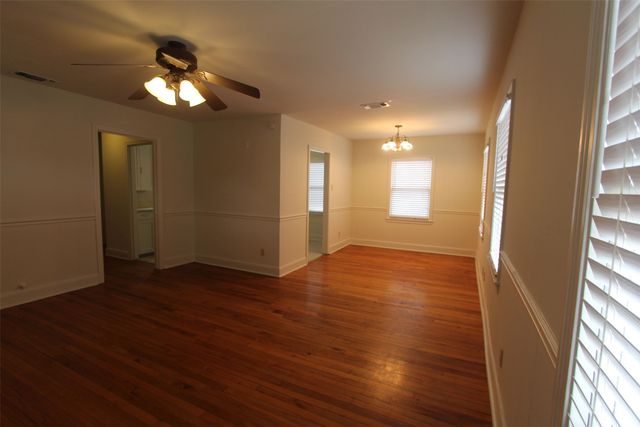 3224 Sandage Avenue, Fort Worth, TX 76109