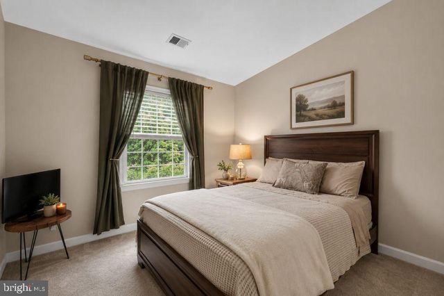 4714 31ST ST S, Arlington, VA 22206