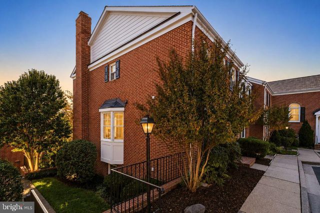 4714 31ST ST S, Arlington, VA 22206