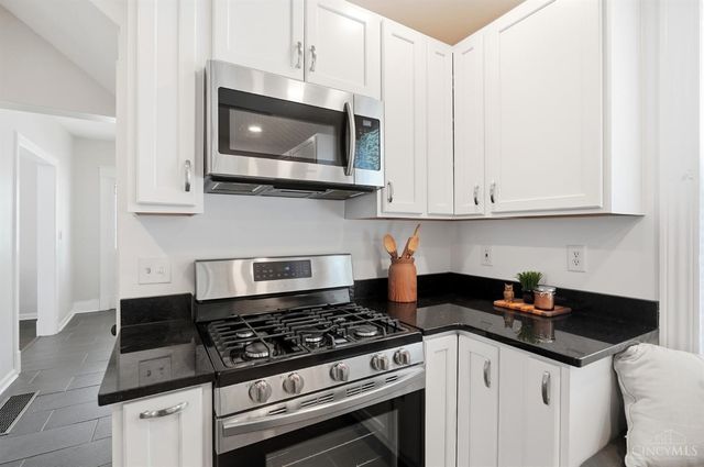 2716 Minot Avenue, Cincinnati, OH 45209