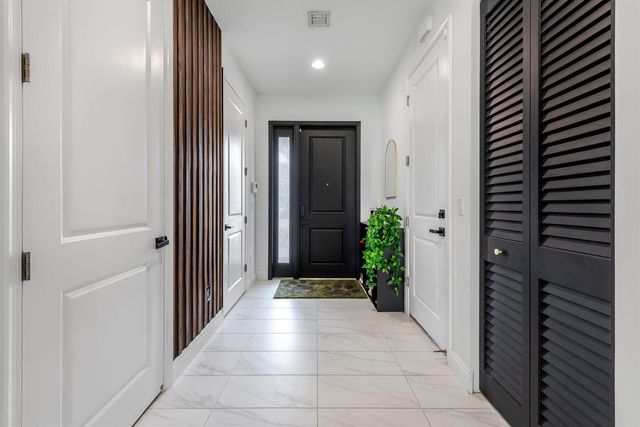 5539 Starfish Road, Westlake, FL 33470