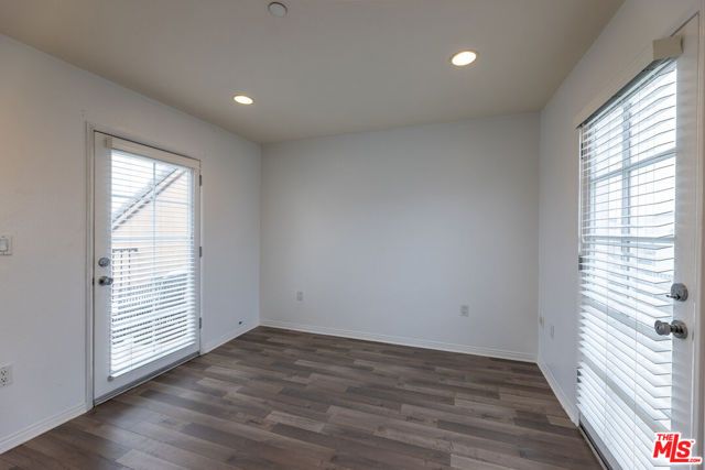 7301 W Manchester Avenue 106, Los Angeles, CA 90045