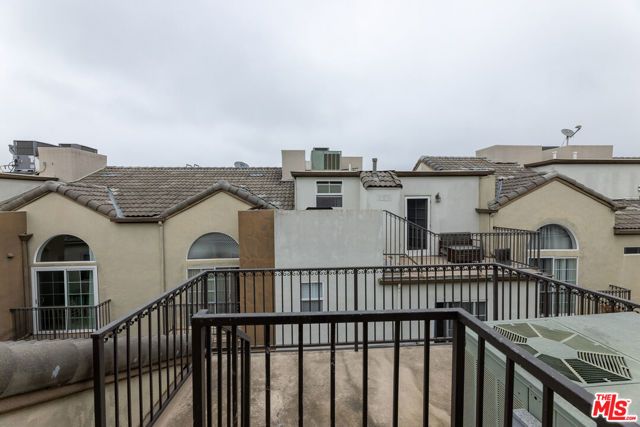 7301 W Manchester Avenue 106, Los Angeles, CA 90045