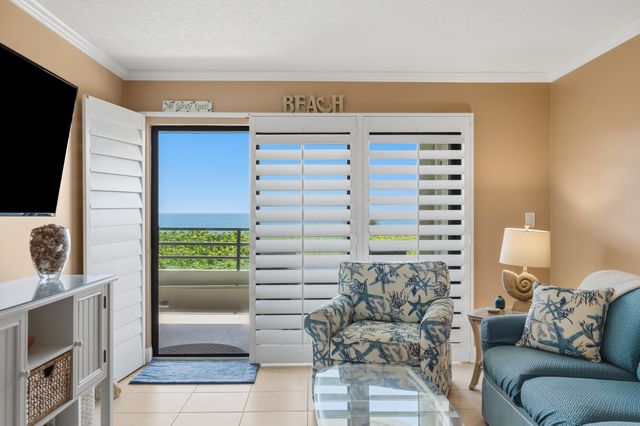 420 Celestial Way 205, Juno Beach, FL 33408