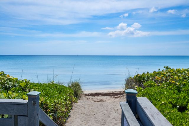420 Celestial Way 205, Juno Beach, FL 33408