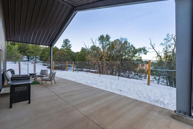 47 Camino Circular, Tijeras, NM 87059