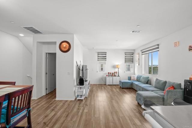 5495 Seacliff Place 116, San Diego, CA 92154