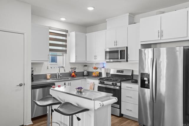 5495 Seacliff Place 116, San Diego, CA 92154