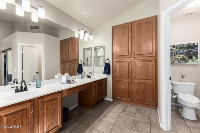 7173 W TRAILS Drive, Glendale, AZ 85308