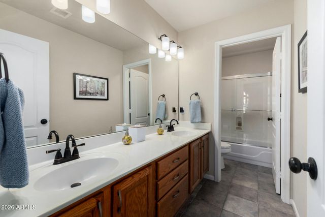 7173 W TRAILS Drive, Glendale, AZ 85308