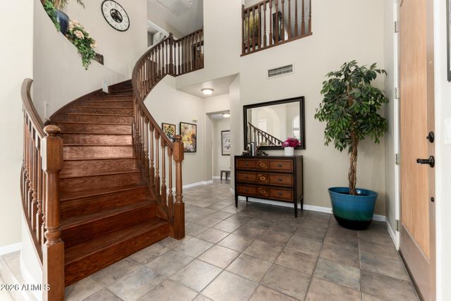 7173 W TRAILS Drive, Glendale, AZ 85308