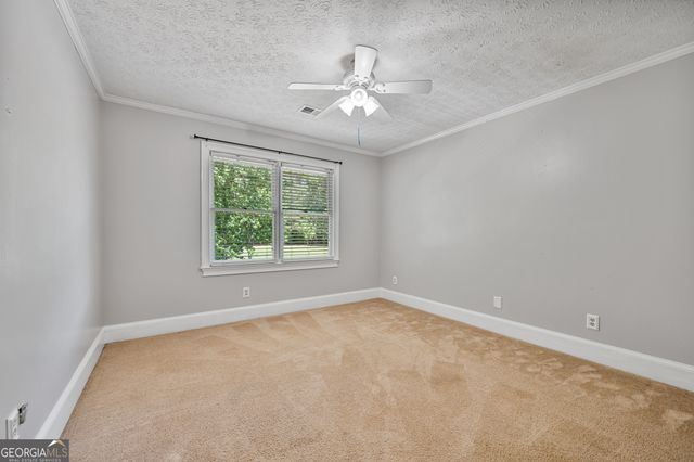 656 Clubland Circle SE, Conyers, GA 30094