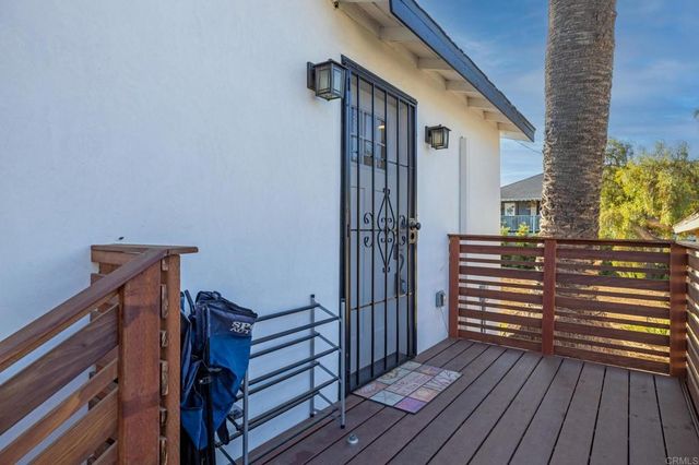 376 378 Acacia Drive, Carlsbad, CA 92008