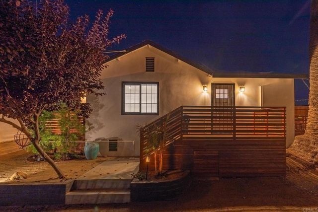 376 378 Acacia Drive, Carlsbad, CA 92008