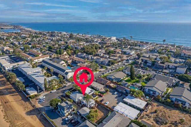 376 378 Acacia Drive, Carlsbad, CA 92008