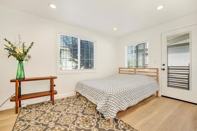 376 378 Acacia Drive, Carlsbad, CA 92008