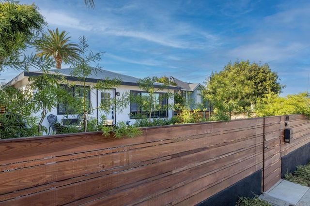 376 378 Acacia Drive, Carlsbad, CA 92008