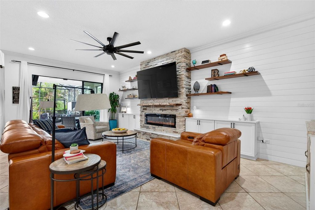 Image 24 of property listing at 4410 BALTRY COURT, Bradenton, FL 34211