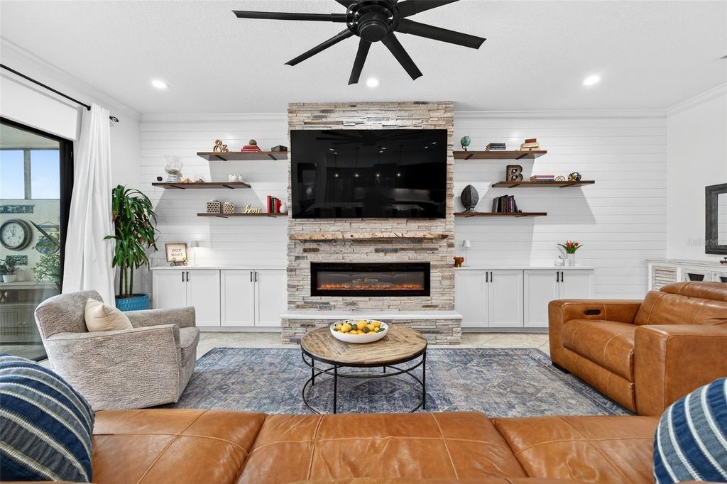 Image 29 of property listing at 4410 BALTRY COURT, Bradenton, FL 34211