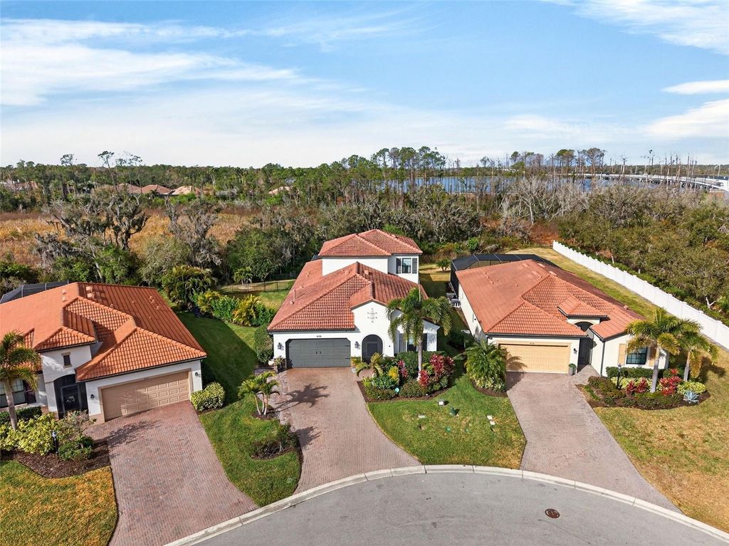 Image 6 of property listing at 4410 BALTRY COURT, Bradenton, FL 34211