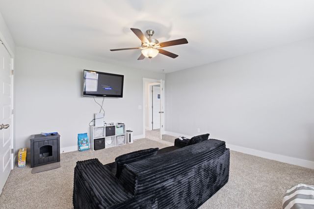 4732 Rock House Rd, Portland, TN 37148