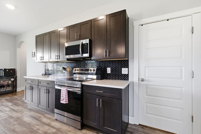 4732 Rock House Rd, Portland, TN 37148