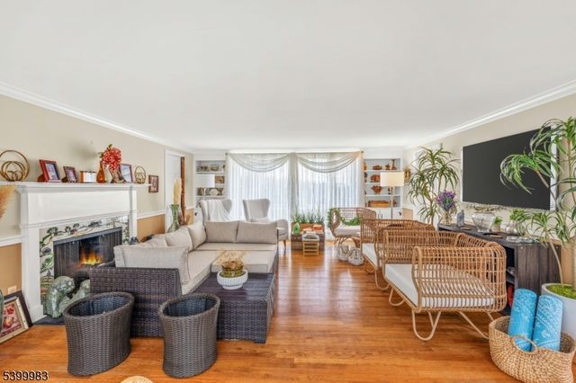 300 Old Farm Rd, Bedminster Twp., NJ 07921