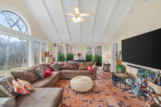 300 Old Farm Rd, Bedminster Twp., NJ 07921