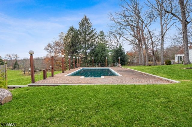 300 Old Farm Rd, Bedminster Twp., NJ 07921