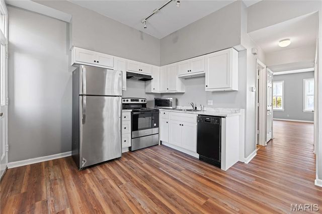 1916 Menard Street, St Louis, MO 63104