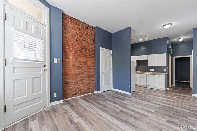 1916 Menard Street, St Louis, MO 63104