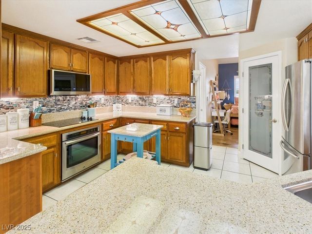 2161 Tiawah Avenue, Pahrump, NV 89048