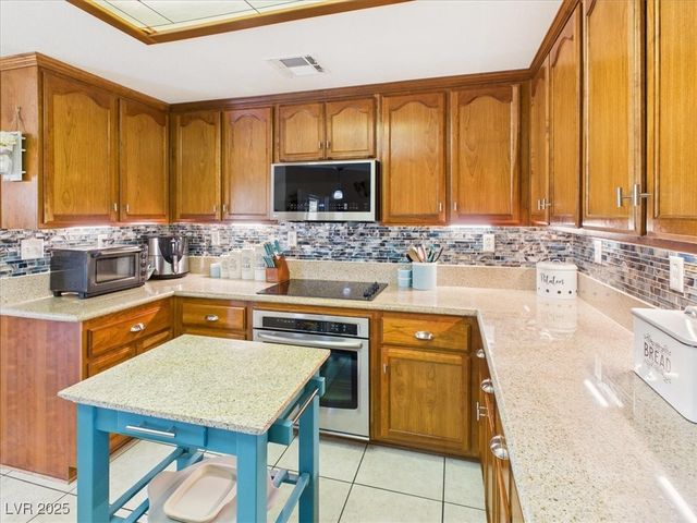 2161 Tiawah Avenue, Pahrump, NV 89048