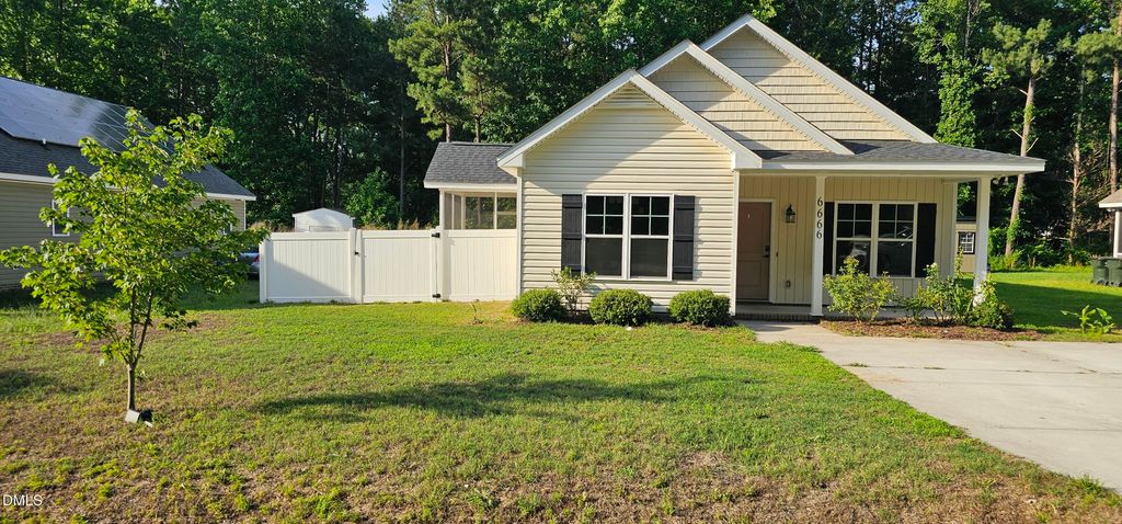 6666 Wall Street, Sims, NC 27880