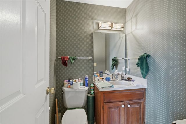 4 Fairway Place, Holiday Island, AR 72631