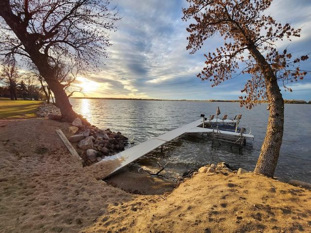 1653 Edgewater Drive, Lake Benton, MN 56149