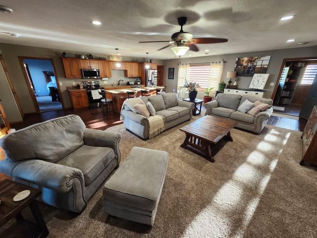 1653 Edgewater Drive, Lake Benton, MN 56149